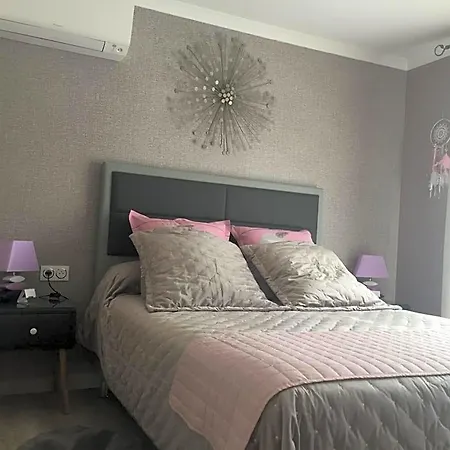 Avec Charme 3*